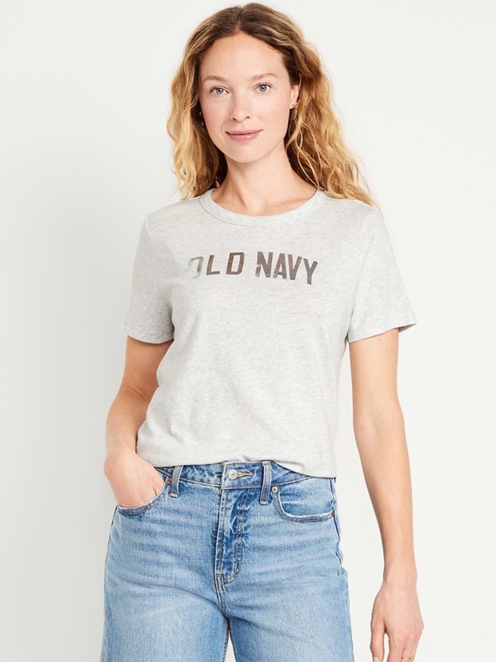 Old Navy Women's Heather Light Gray Logo Front Short Sleeve Crewneck Tee